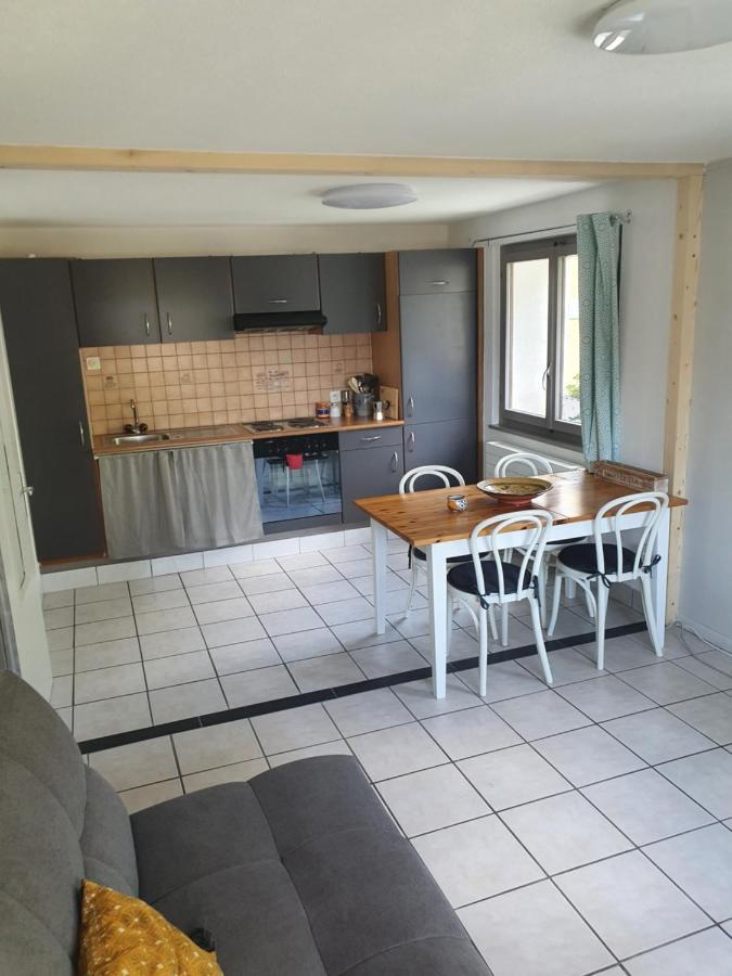 Appartement Fully Exteriér fotografie